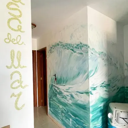 אכסניה Red Star Surf & Yoga Camp Lanzarote