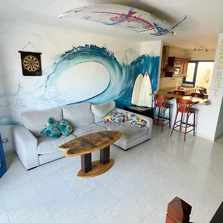 Red Star Surf & Yoga Camp Lanzarote