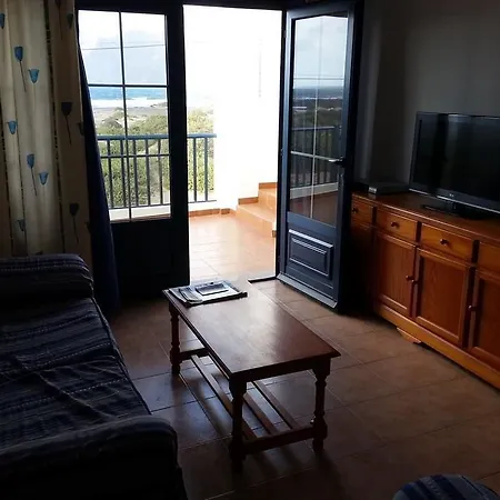 Red Star Surf & Yoga Camp Lanzarote