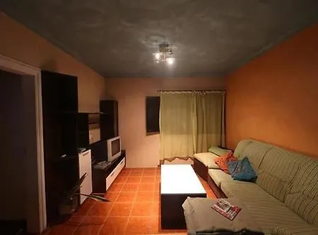 Hostel Red Star Surf & Yoga Camp Lanzarote