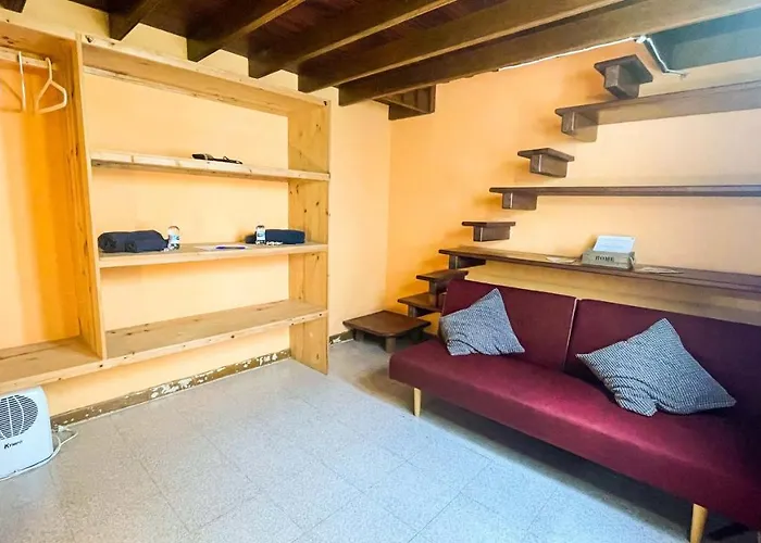 Hostel Red Star Surf & Yoga Camp Lanzarote Famara