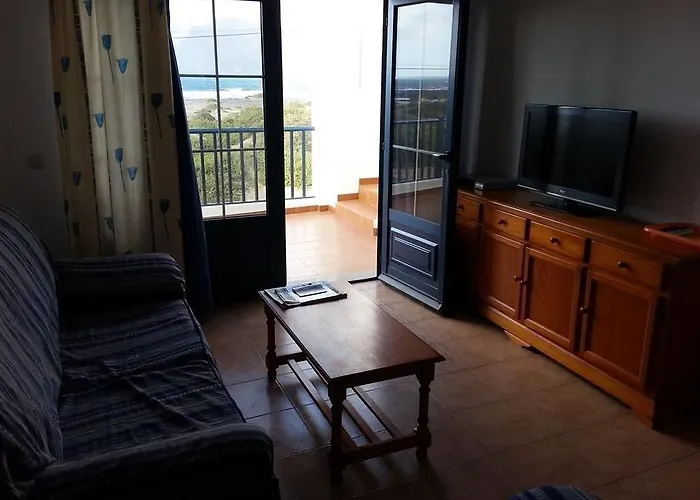 Red Star Surf & Yoga Camp Lanzarote