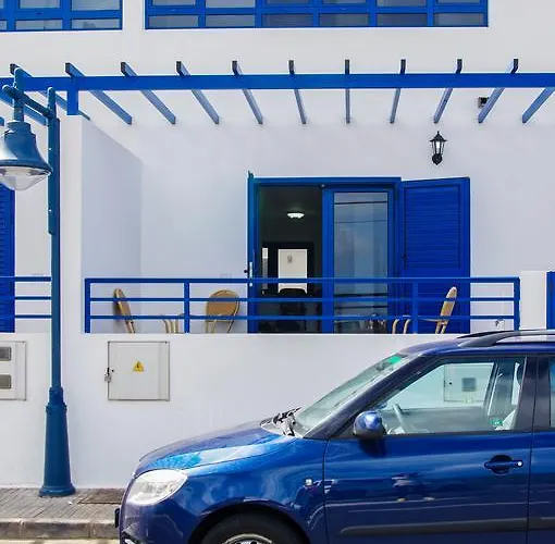 Red Star Surf&yoga Camp Lanzarote *