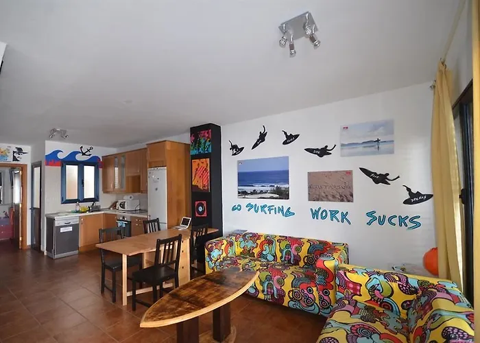 Hostal Red Star Surf&yoga Camp Lanzarote Famara